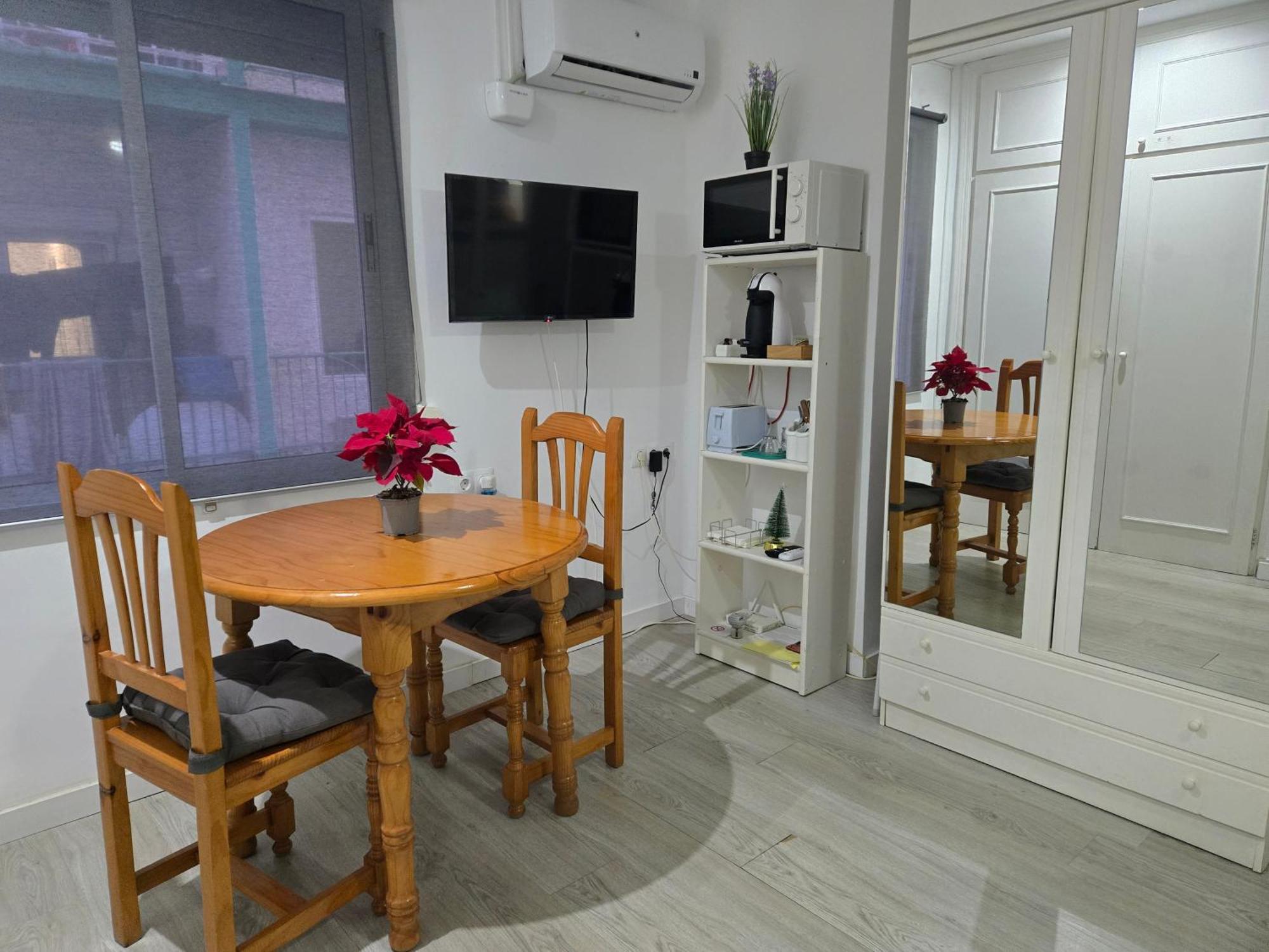 Estudio En Torremolinos, Plaza De Andalucia Exterior photo